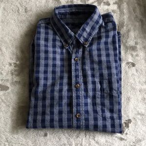 Men’s J. Crew Button Down Shirt. Size Large Slim